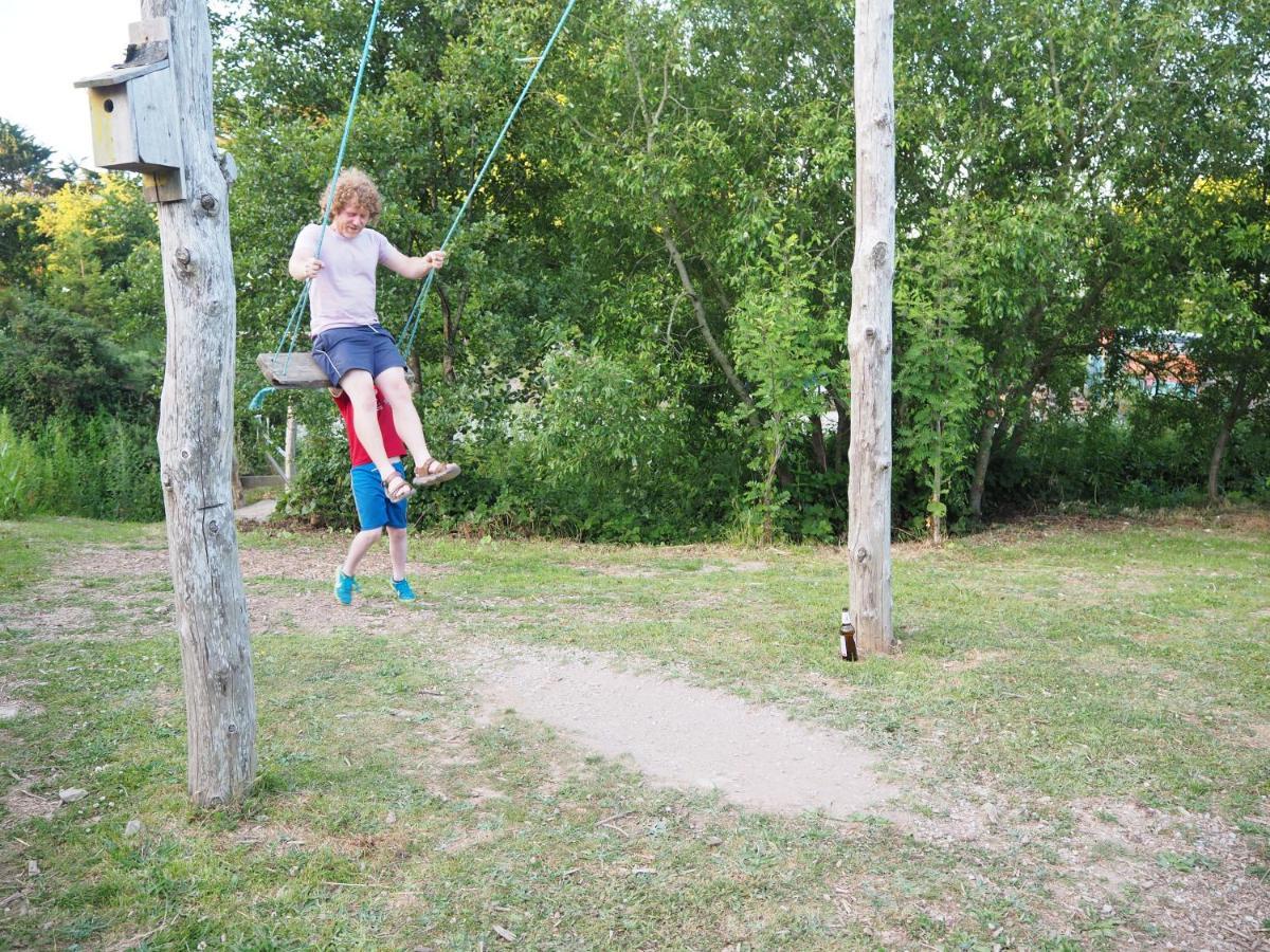 Inch Hideaway Eco Camping Whitegate  Exteriér fotografie
